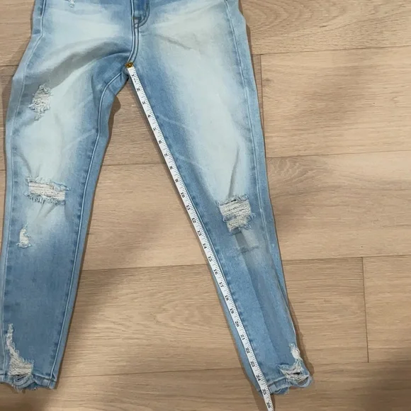 KanCan light wash 24+NWT - Picture 12 of 12